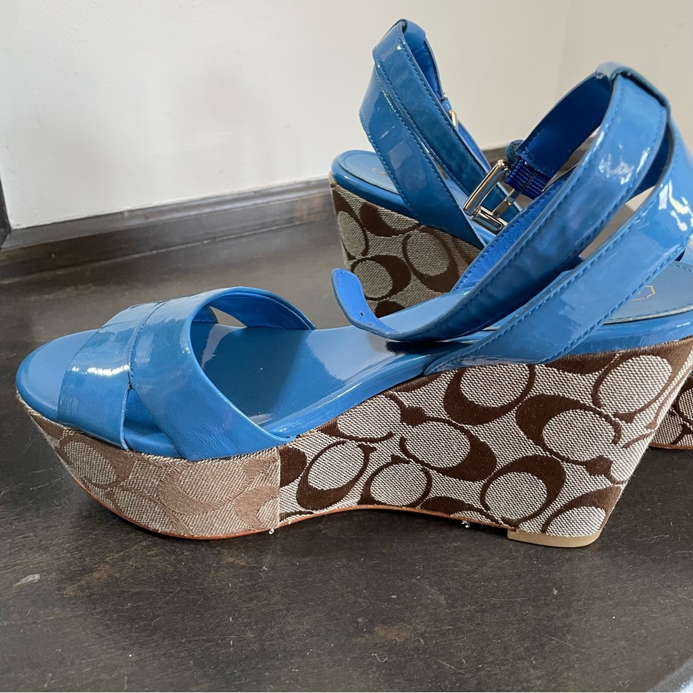 Coach Blue and Tan logo Wedge Sandals - Picture 5 of 12